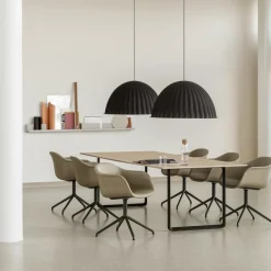 70/70 Table