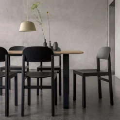 70/70 Table