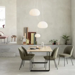 70/70 Table