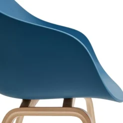 About A Chair AAC 222