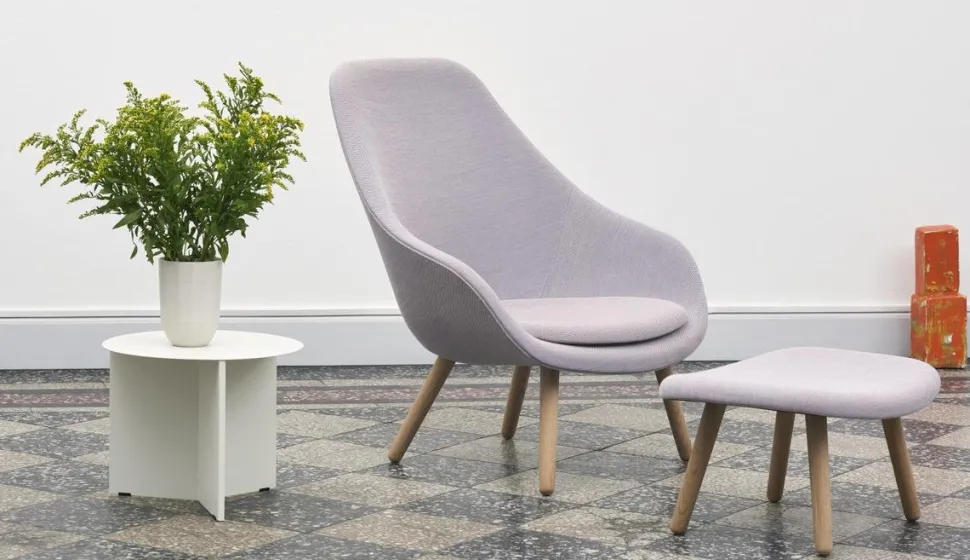 About A Lounge Chair High AAL 92