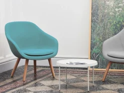 About A Lounge Chair Low AAL 82
