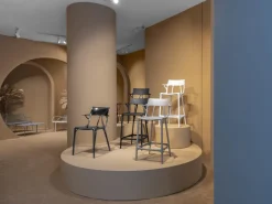 A.I. Stool Recycled