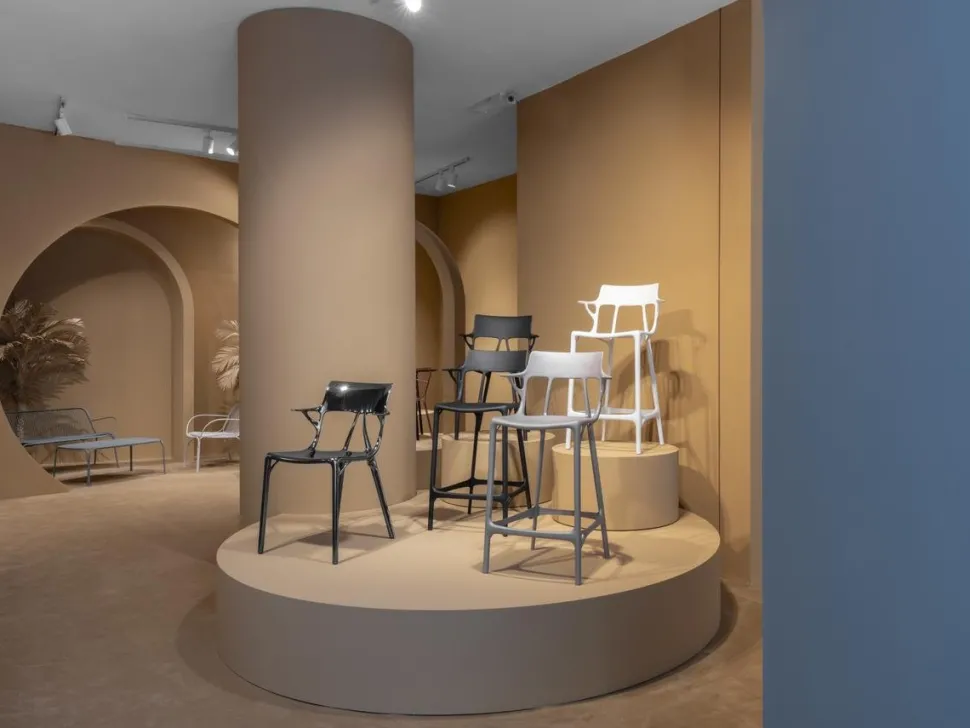 A.I. Stool Recycled