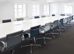 Aluminium Chair EA 107 / EA 108