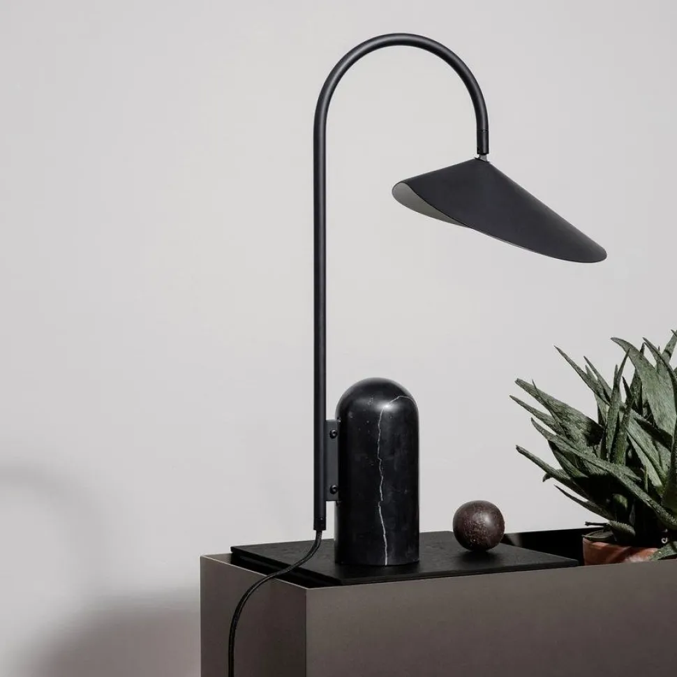 Arum Table Lamp