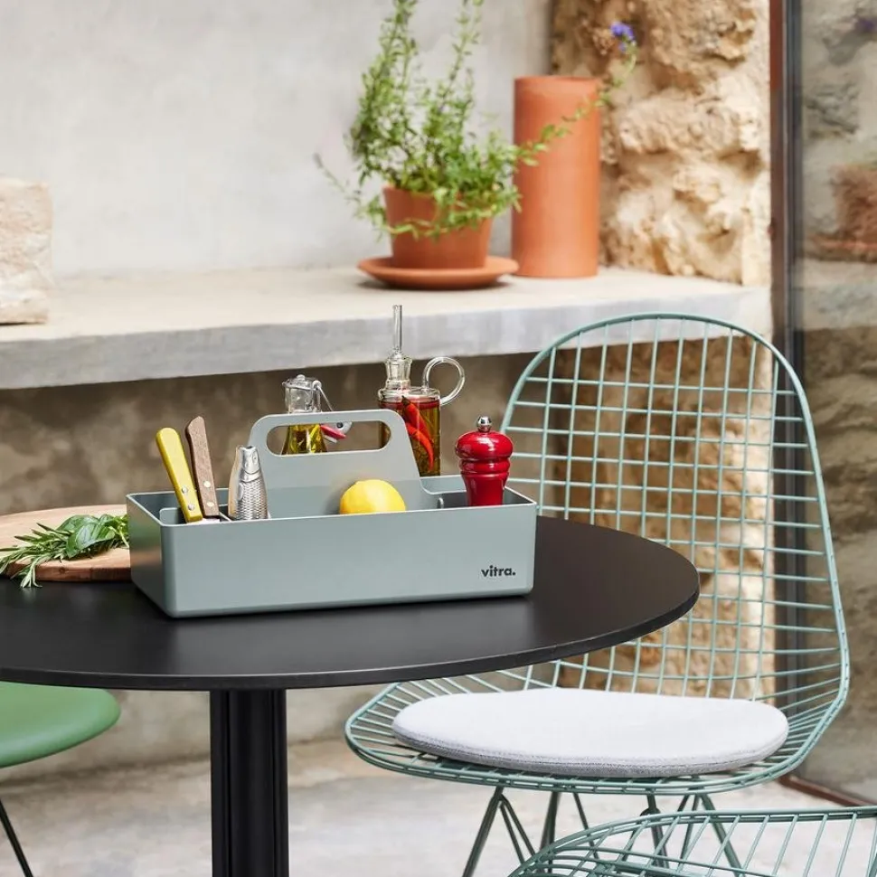 Belleville Table Outdoor