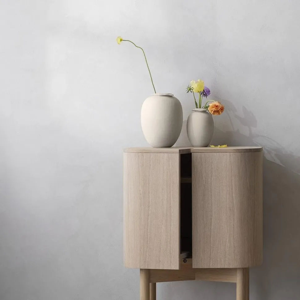 Brim Vase