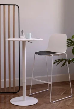 Brio Tisch
