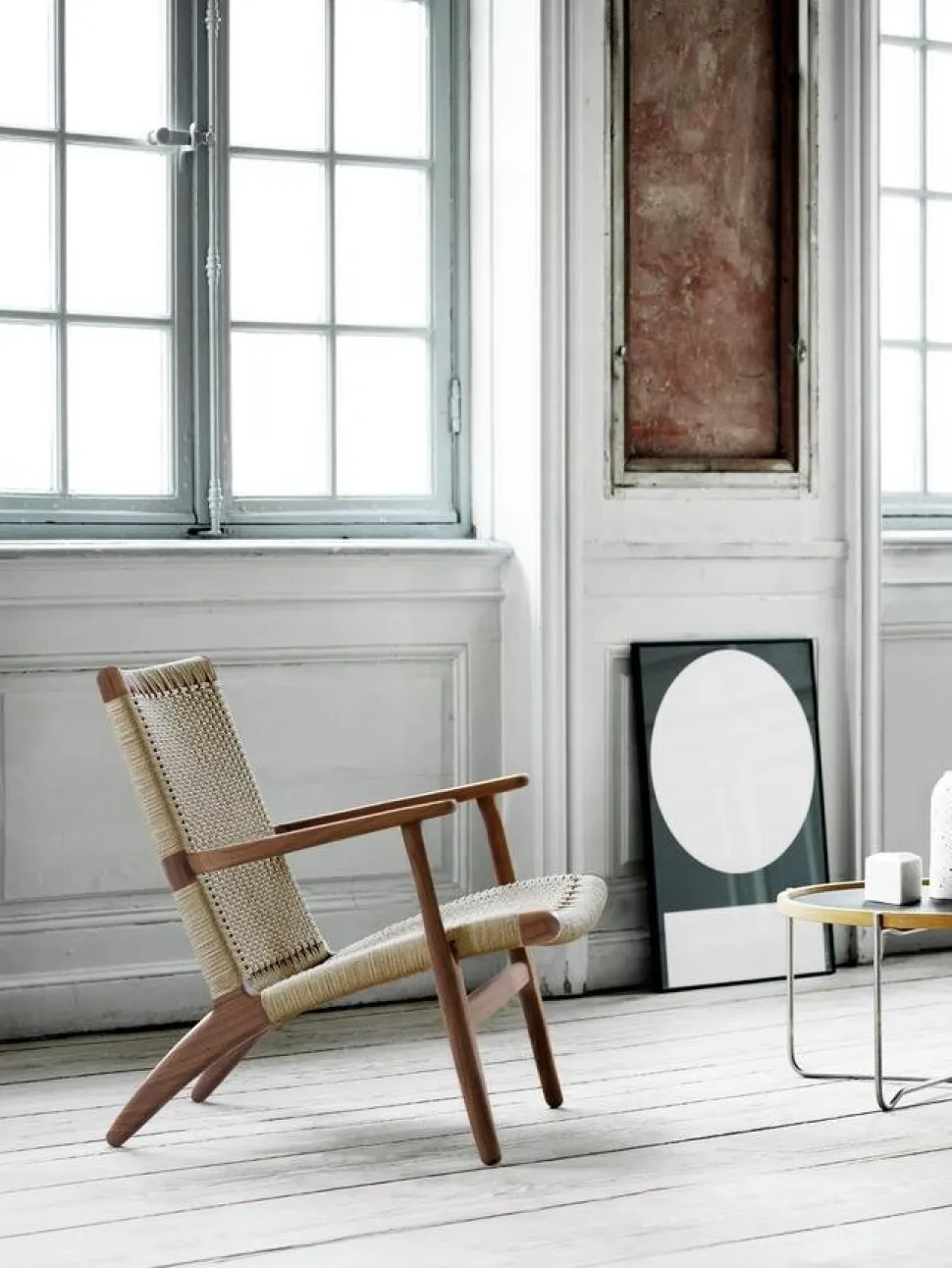 CH25 Lounge Chair