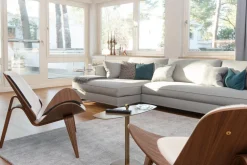 CH07 Shell Chair
