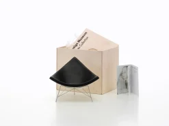 Coconut Chair Miniature