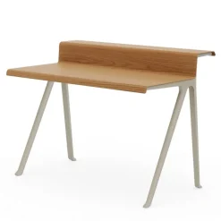 Courier Schreibtisch