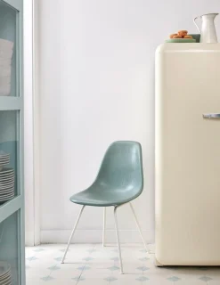 Eames Fiberglass Chair DSX