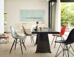 Eames Fiberglass Chair DSX