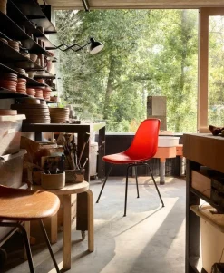 Eames Fiberglass Chair DSX