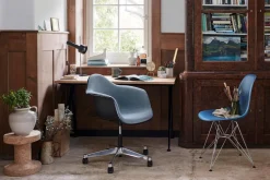 Eames Fiberglass Chair DSR