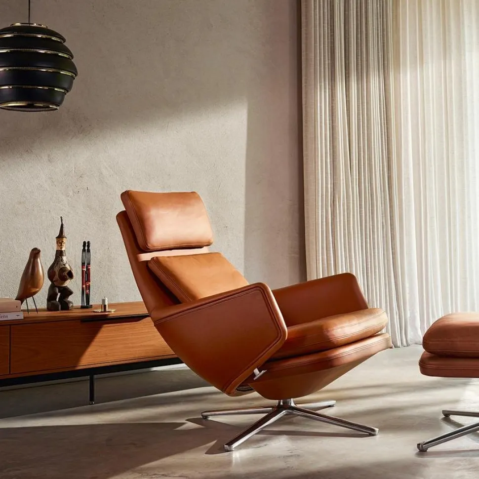 Eames House Bird Nussbaum
