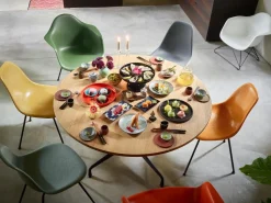 Eames Plastic Armchair RE DAX