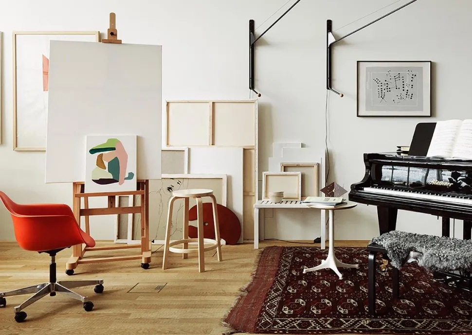 Eames Plastic Armchair RE PACC