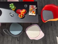 Eames Plastic Armchair RE DAR