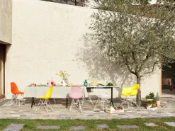 Eames Plastic Armchair RE DAR