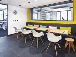Eames Plastic Armchair RE DAW