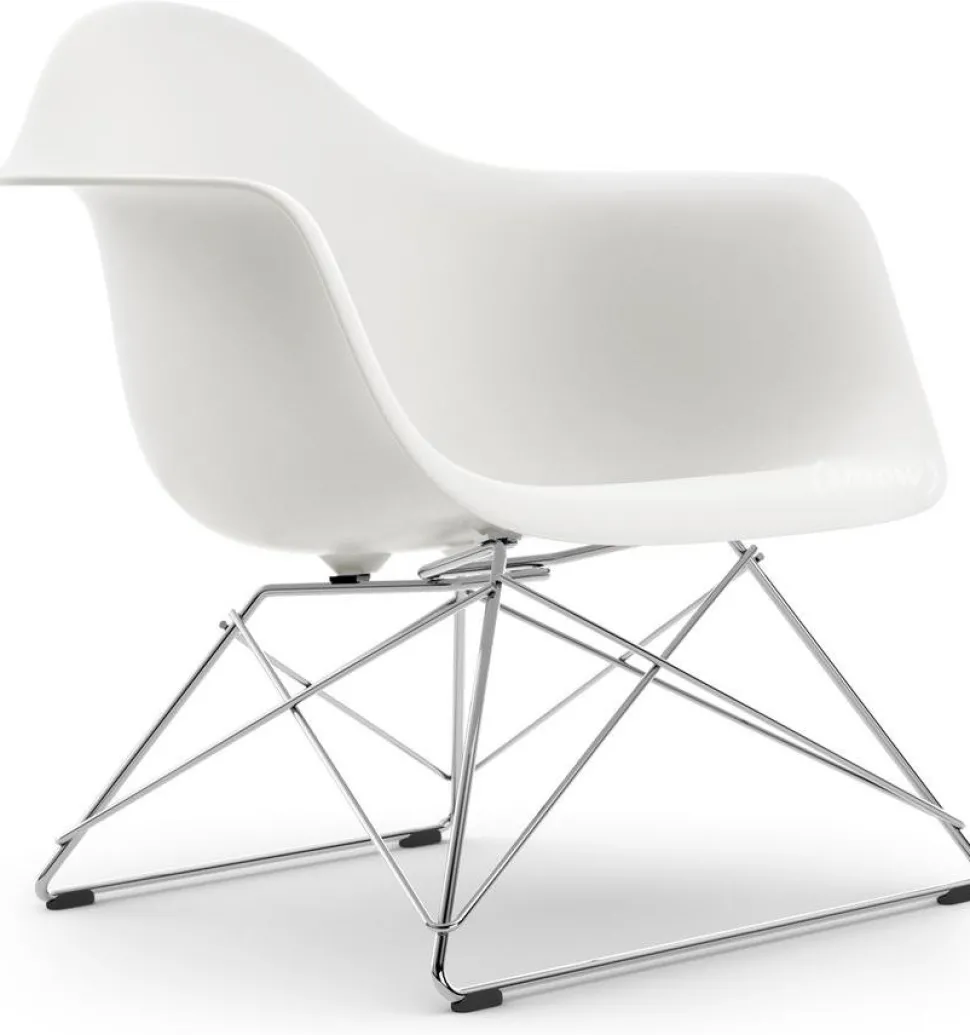 Eames Plastic Armchair RE LAR