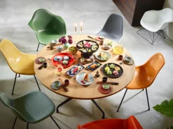 Eames Plastic Armchair RE LAR