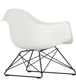 Eames Plastic Armchair RE LAR