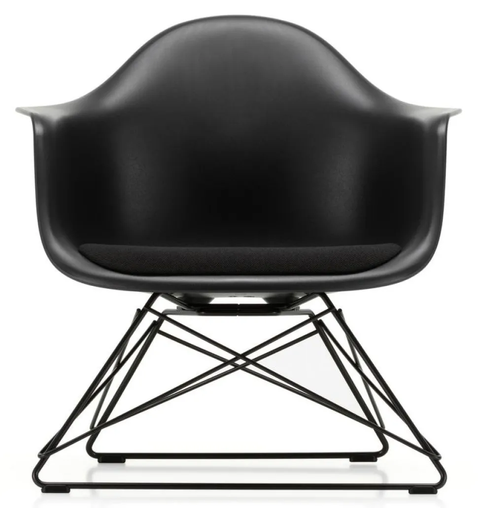 Eames Plastic Armchair RE LAR