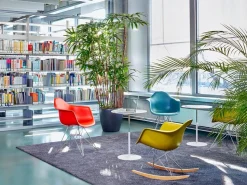 Eames Plastic Armchair RE RAR