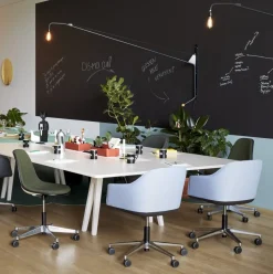 Eames Plastic Side Chair RE PSCC