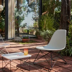 Eames Plastic Side Chair RE LSR