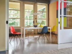 Eames Plastic Side Chair RE DSW