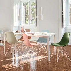 Eames Plastic Side Chair RE DSR