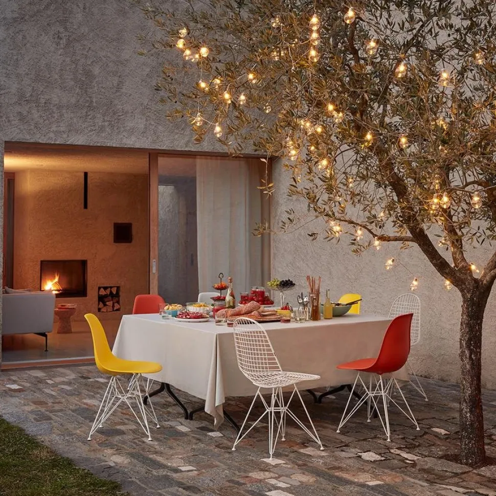 Eames Plastic Side Chair RE DSR