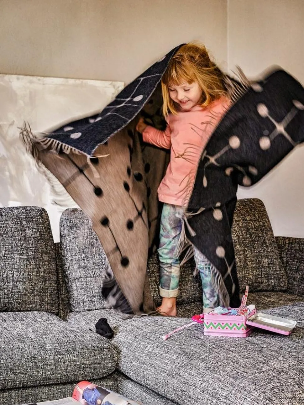Eames Wool Blanket - Dot Pattern