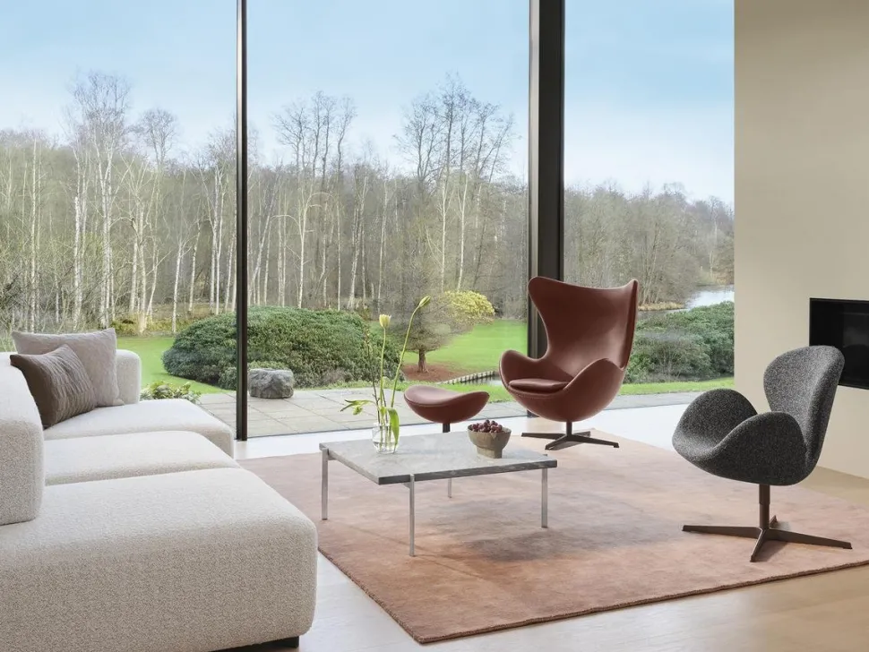 Egg Chair Anniversary Edition