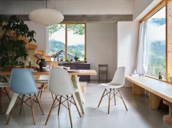 EM Table