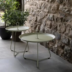 Eyelet Beistelltisch