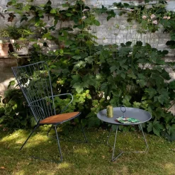 Eyelet Beistelltisch