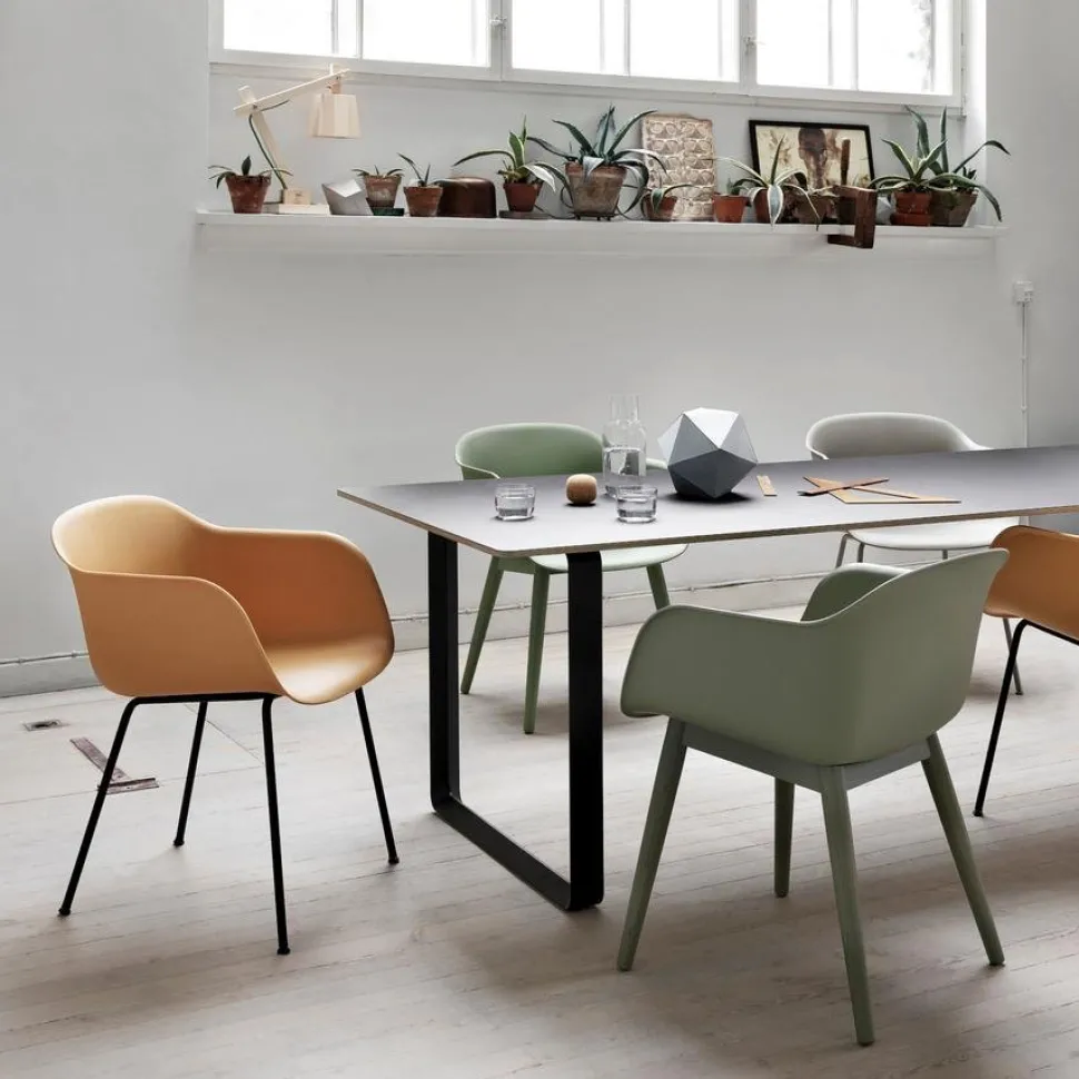 Fiber Armchair Tube