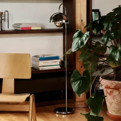 Flowerpot VP12 Stehleuchte