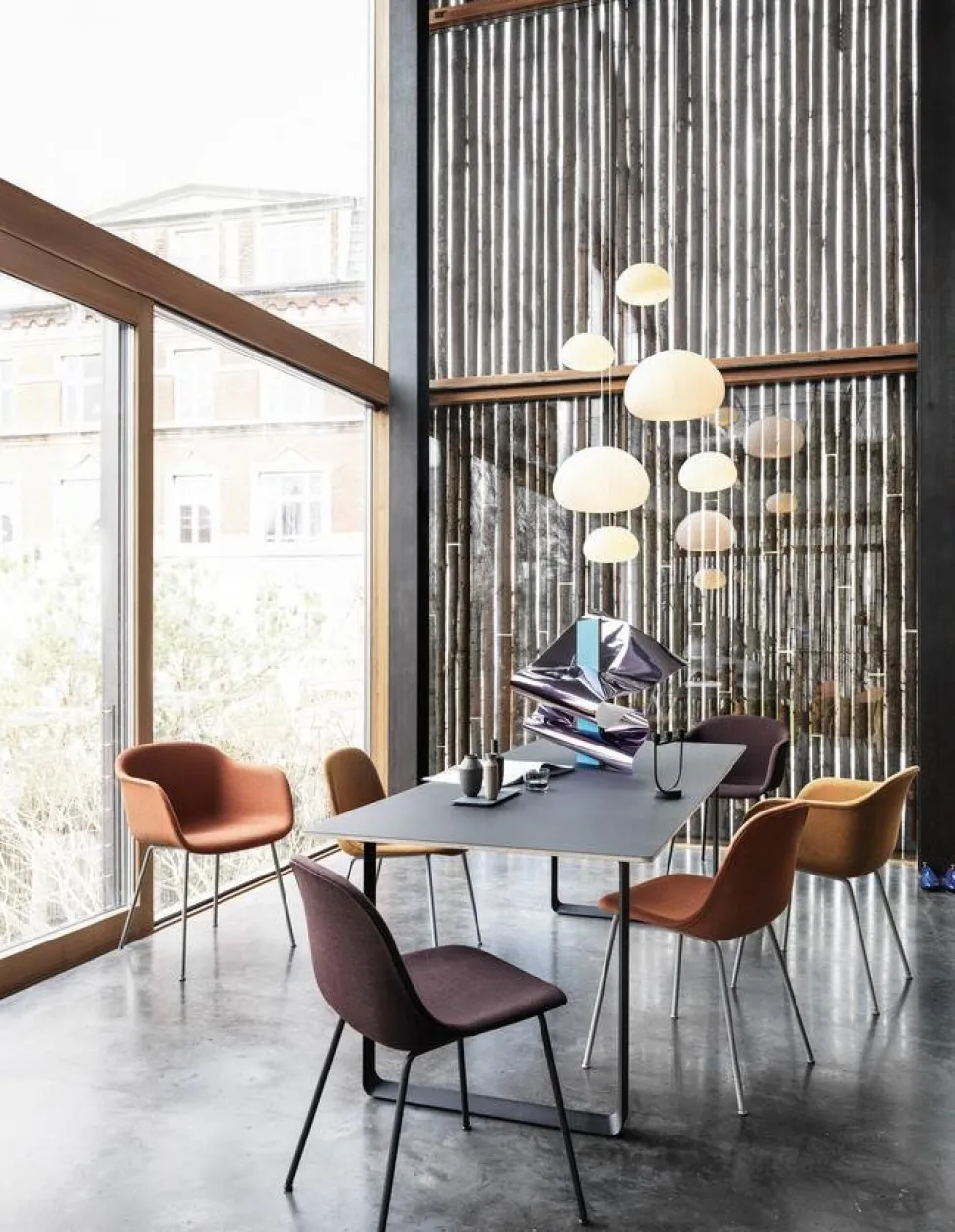 Fluid Pendant Lamp