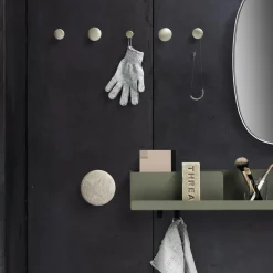 Folded Shelves