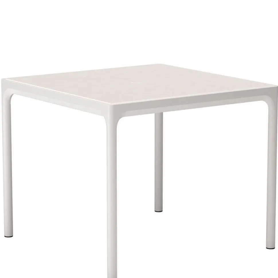 Four Aluminium Tisch