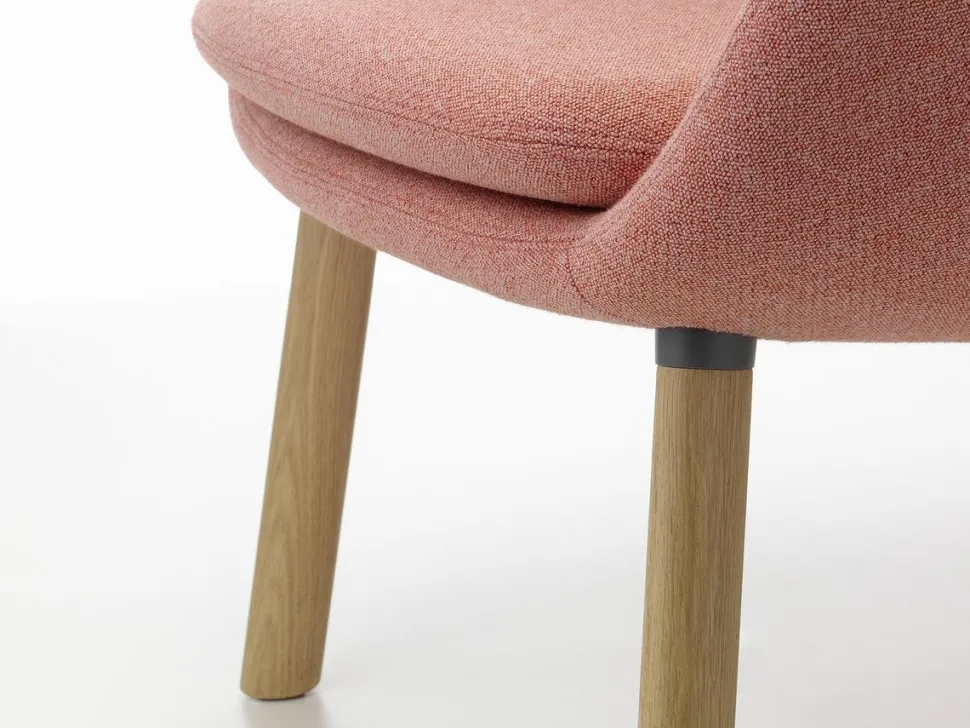 HAL Lounge Chair