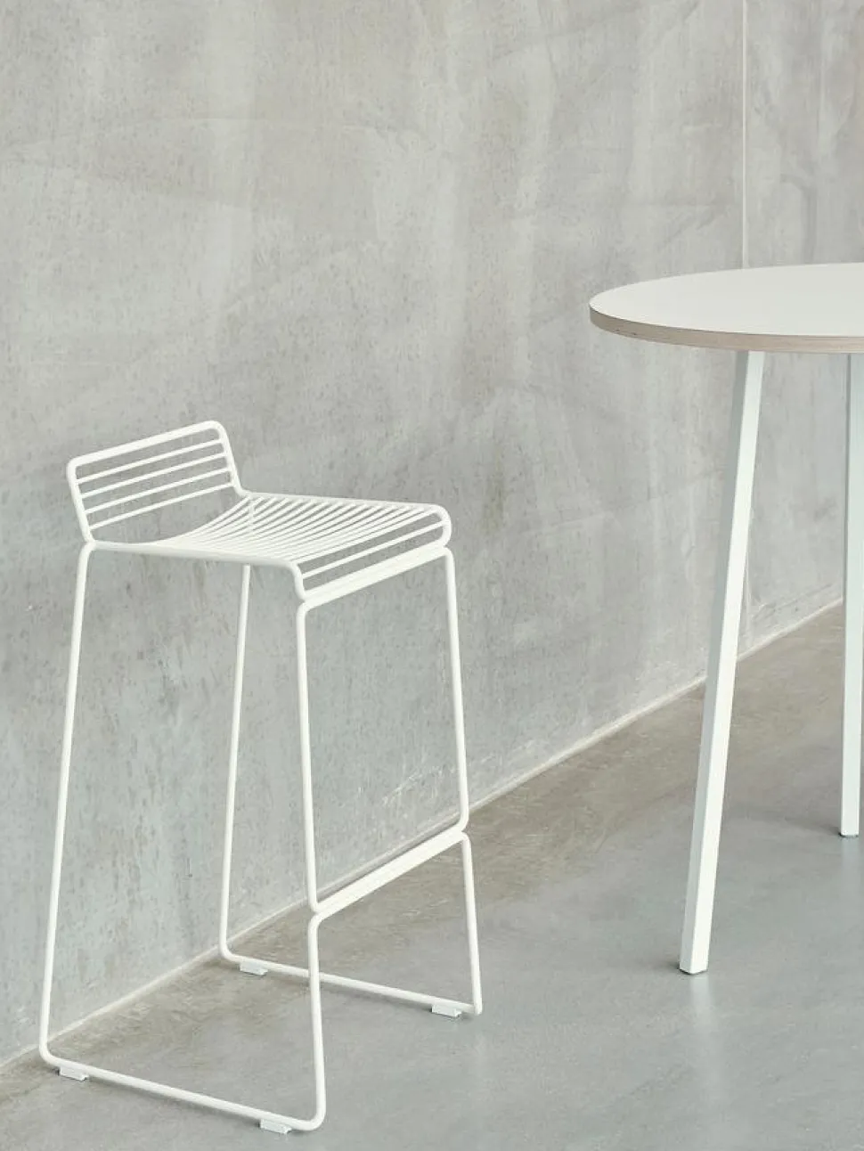 Hee Bar Stool