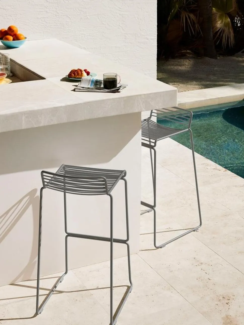 Hee Bar Stool